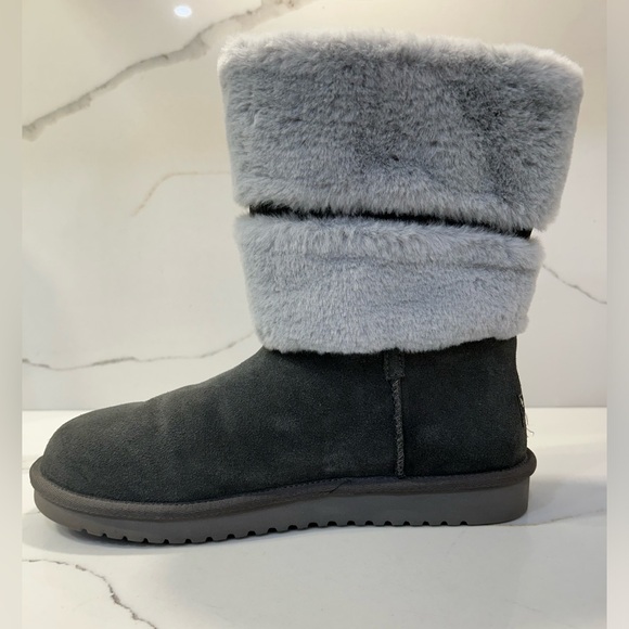 Koolaburra by UGG size 10 Women’s Dezi short mid calf boot - Picture 11 of 16